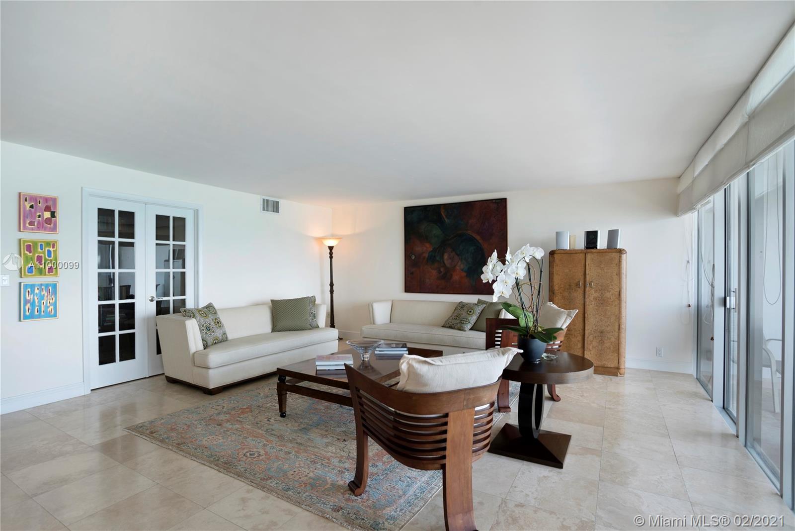 Key Biscayne, FL 33149,881 Ocean Dr #17D