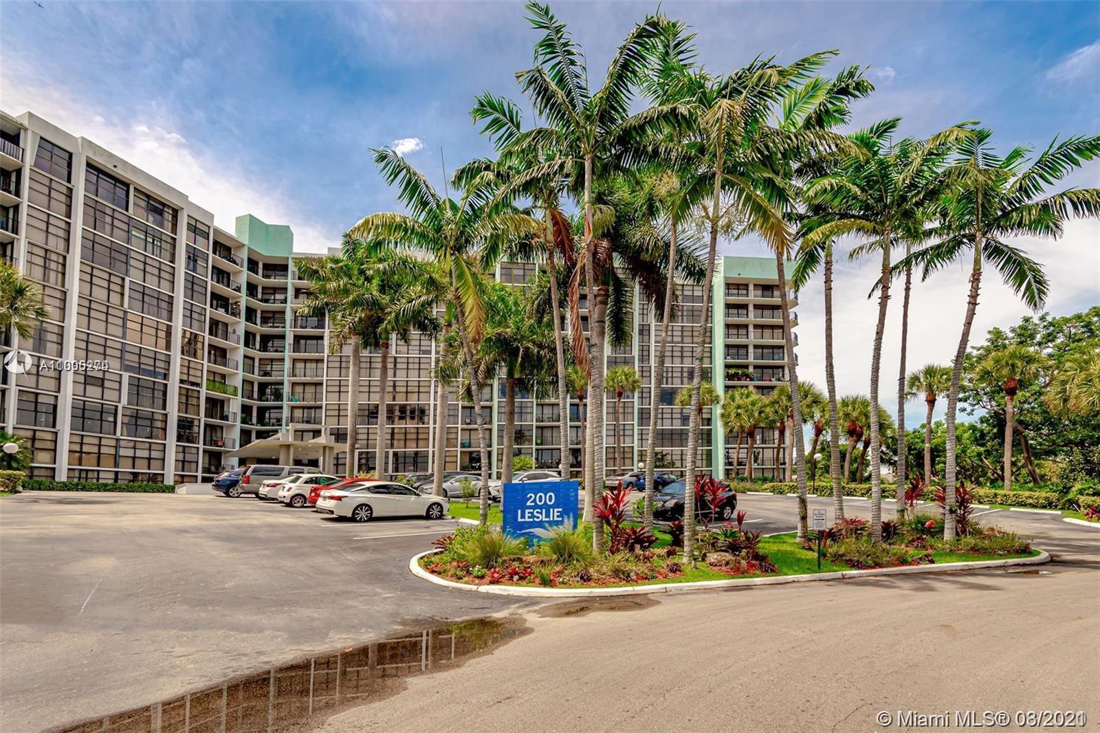 200 Leslie Dr #304, Hallandale Beach, FL 33009