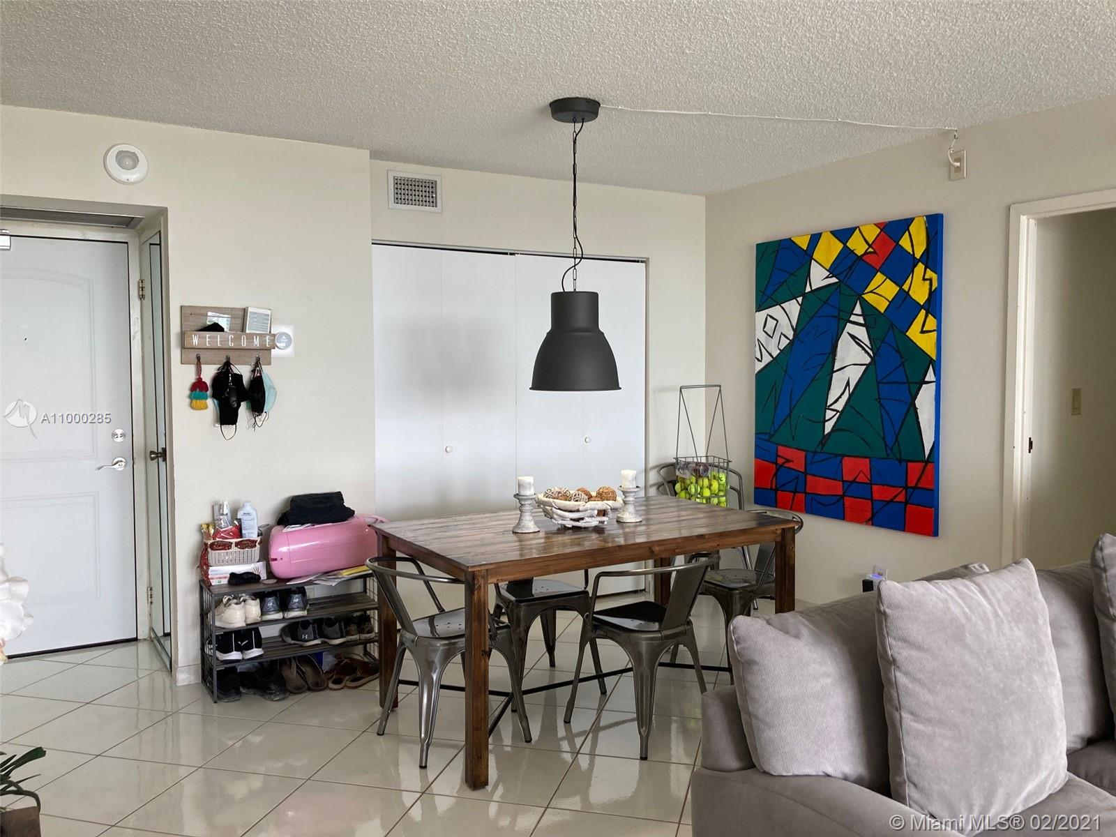 Sunny Isles Beach, FL 33160,100 Bayview Dr #1221