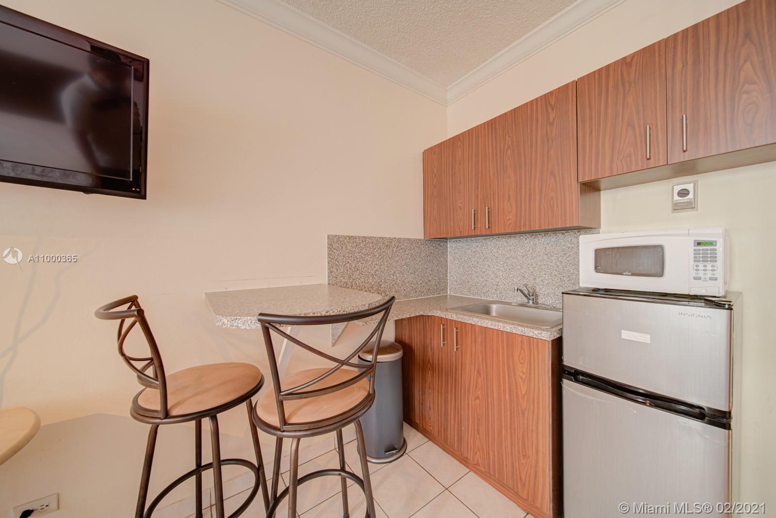 Hallandale Beach, FL 33009,26 Diplomat Pkwy #2386