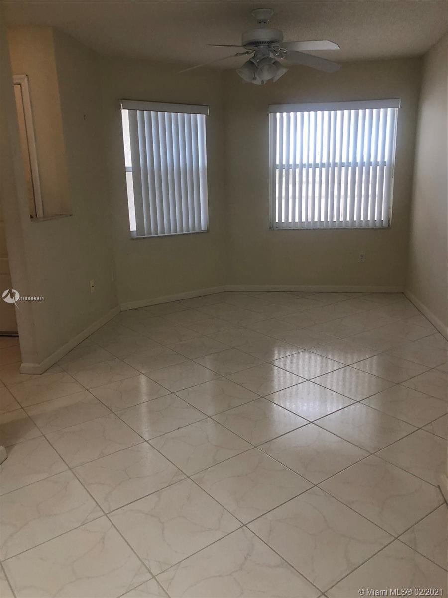 Tamarac, FL 33321,7345 Granville Dr #209