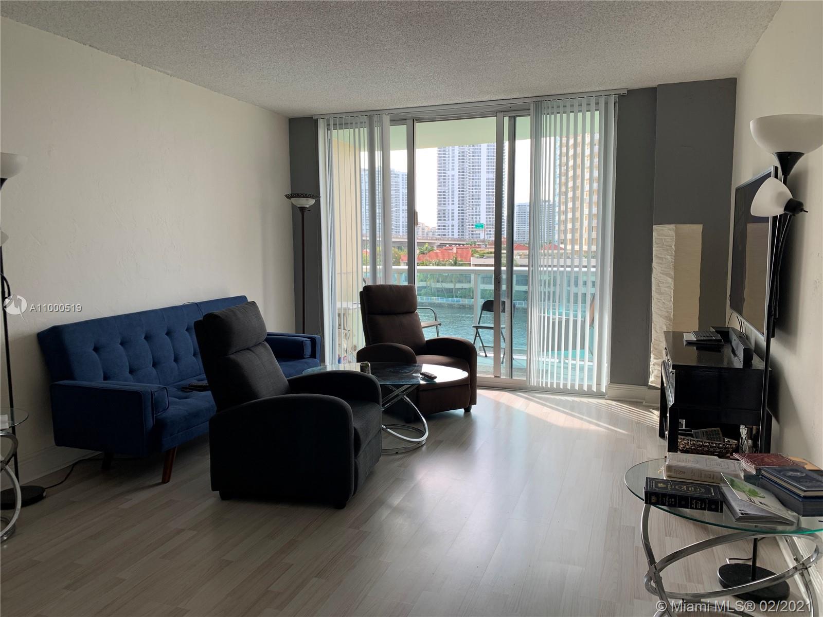 Sunny Isles Beach, FL 33160,19390 Collins Ave #527