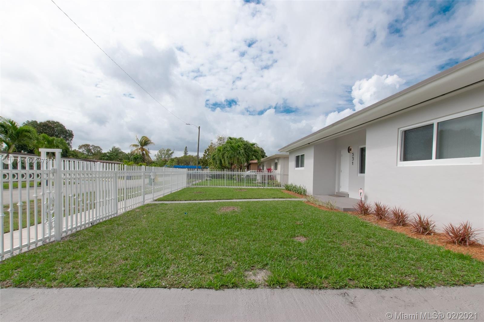 North Miami Beach, FL 33162,531 NE 173rd St