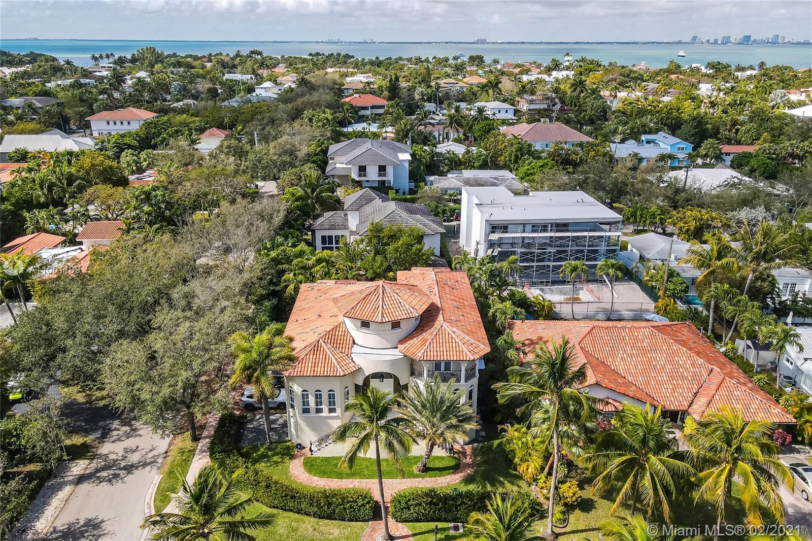 Key Biscayne, FL 33149,570 Hampton Ln