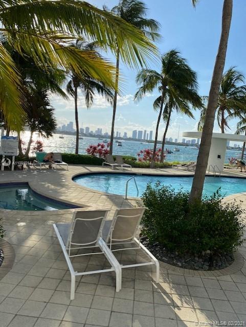 Miami Beach, FL 33139,1330 West Ave #3305