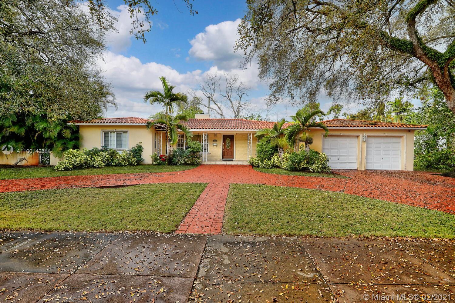 2112 Country Club Prado, Coral Gables, FL 33134