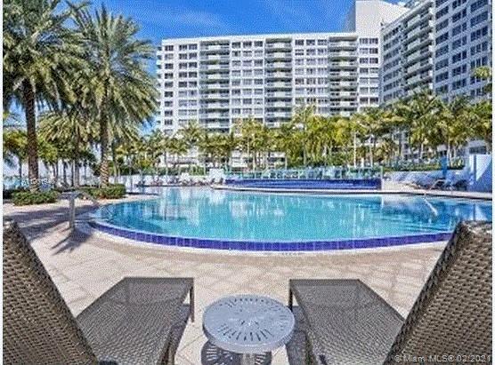 Miami Beach, FL 33139,1500 Bay Rd #1176S