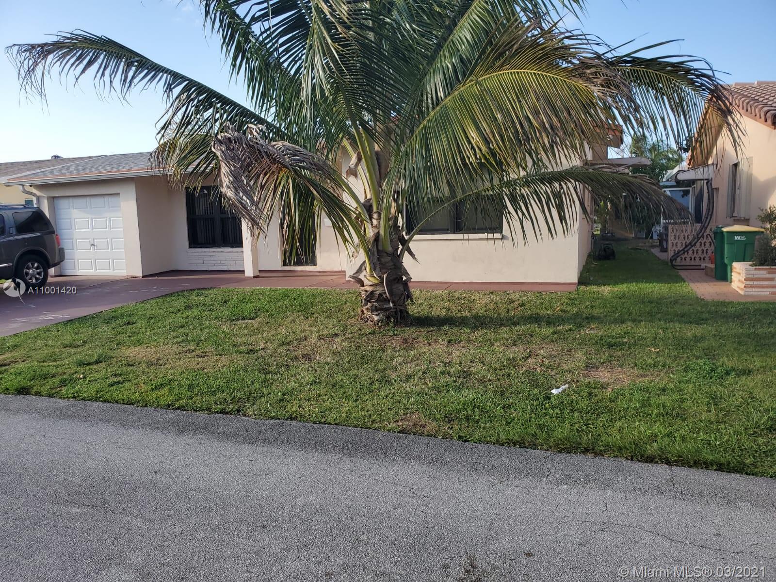 7307 NW 59th St, Tamarac, FL 33321