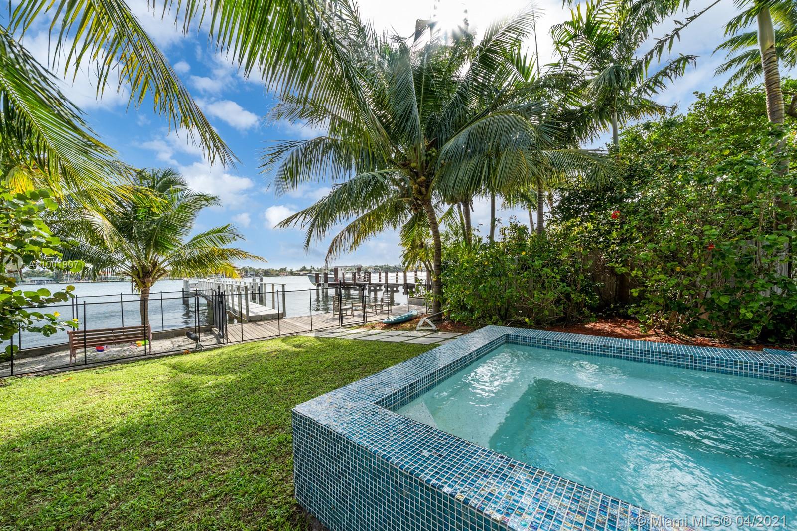 Miami Beach, FL 33141,1260 Stillwater Dr