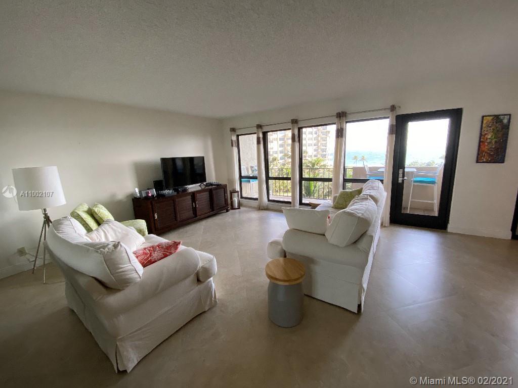 Lauderdale By The Sea, FL 33308,4900 N Ocean Blvd #612