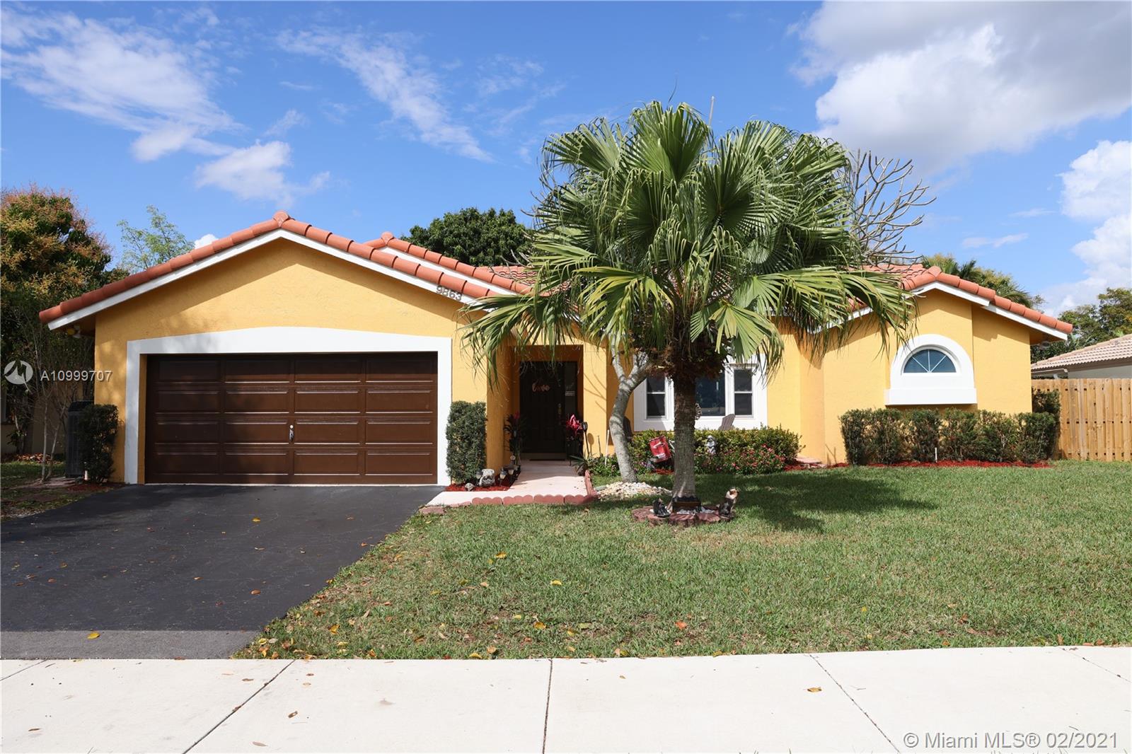 9863 NW 28th St, Coral Springs, FL 33065