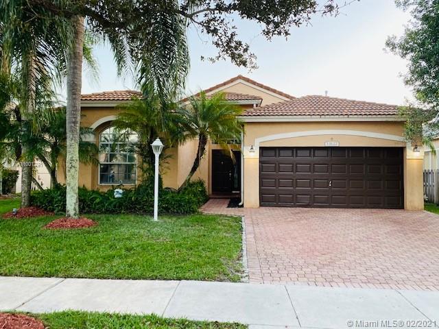 13122 NW 11th St, Pembroke Pines, FL 33028