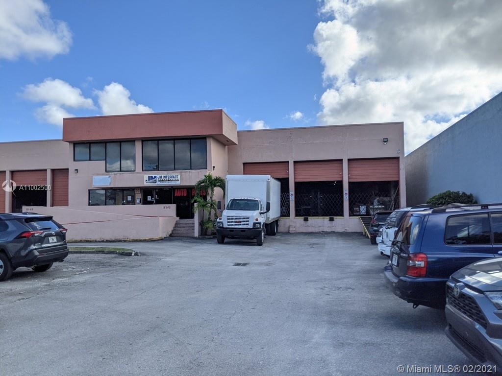 Miami, FL 33166,8242 NW 70th St