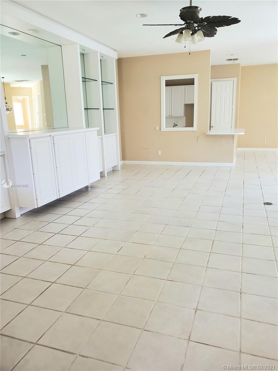 Jupiter, FL 33458,165 Honeysuckle Dr