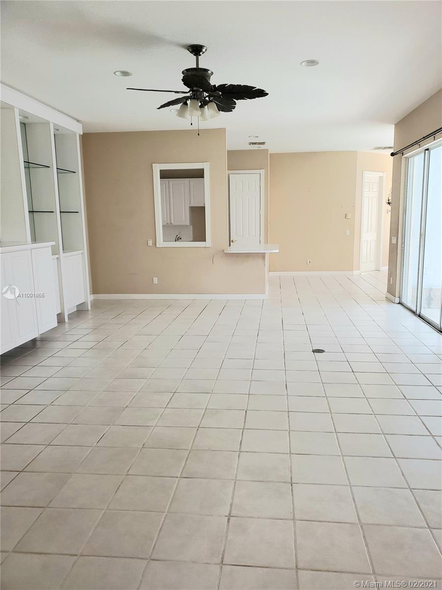 Jupiter, FL 33458,165 Honeysuckle Dr