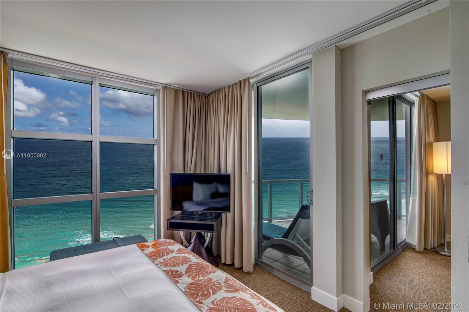 Sunny Isles Beach, FL 33160,18683 Collins Ave #2401