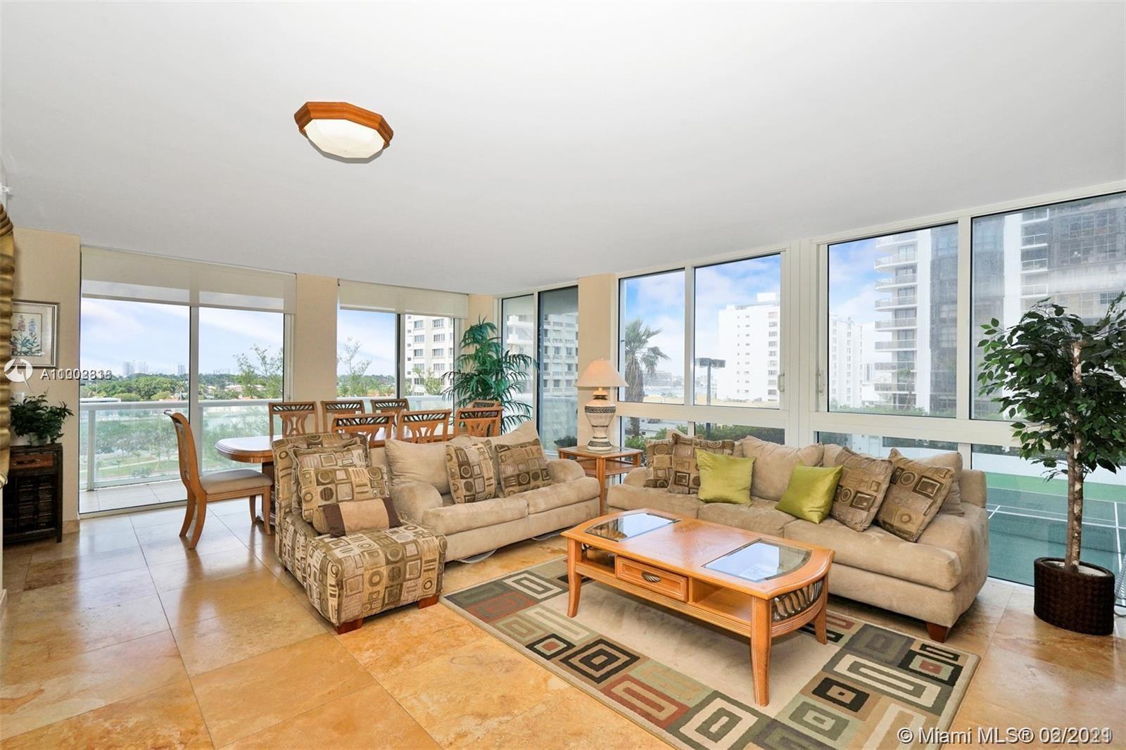 Miami Beach, FL 33141,6365 Collins Ave #808