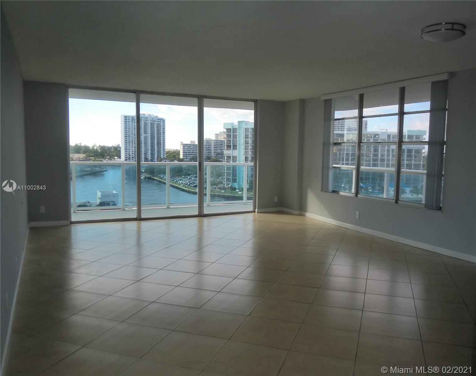 Hollywood, FL 33019,3800 S Ocean Dr #621