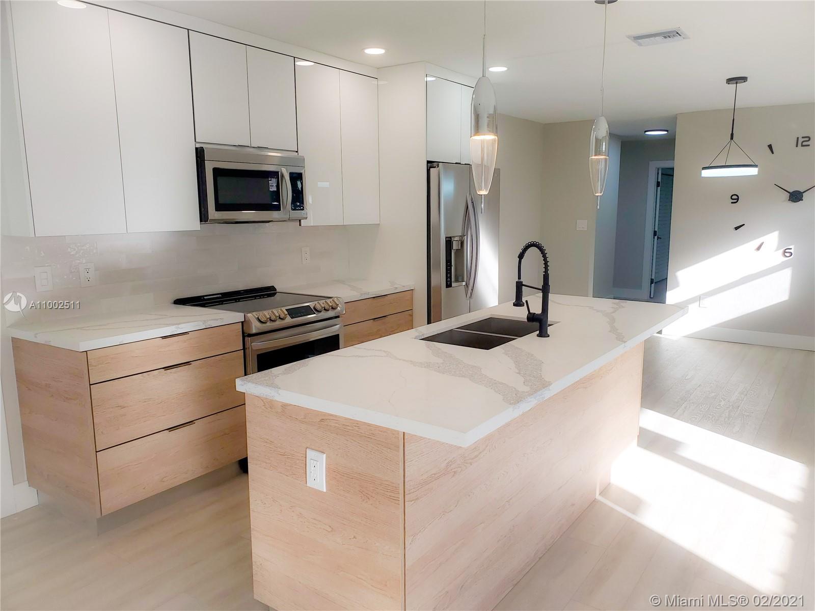 Fort Lauderdale, FL 33315,839 SW 16th St