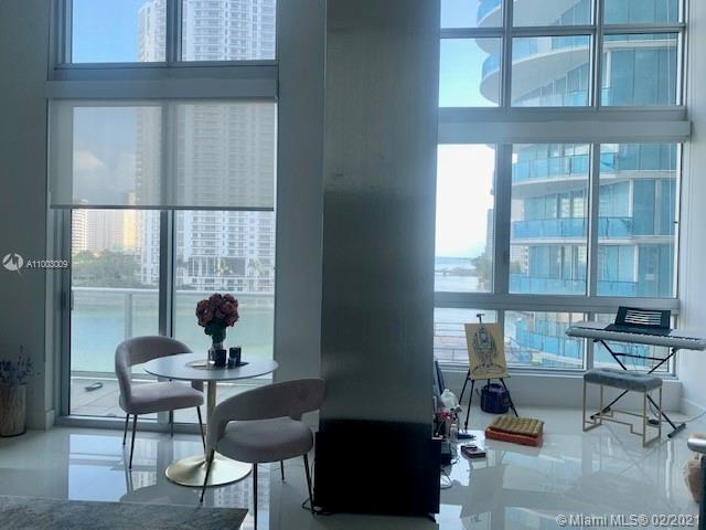 Miami, FL 33131,300 S Biscayne Blvd #612