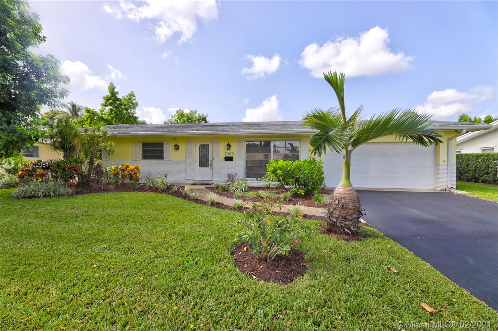 7200 NW 11th Ct, Plantation, FL 33313