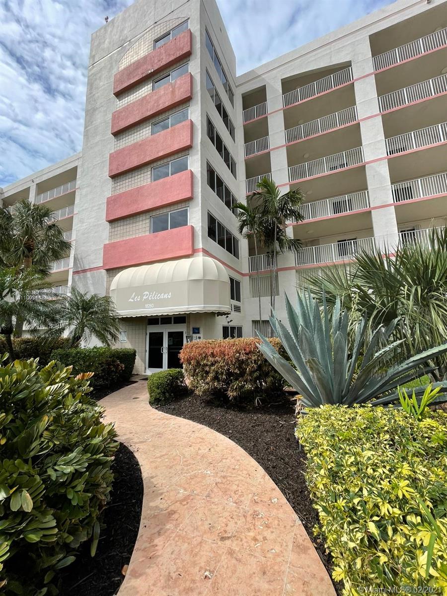 Sunny Isles Beach, FL 33160,18260 N Bay Rd #302