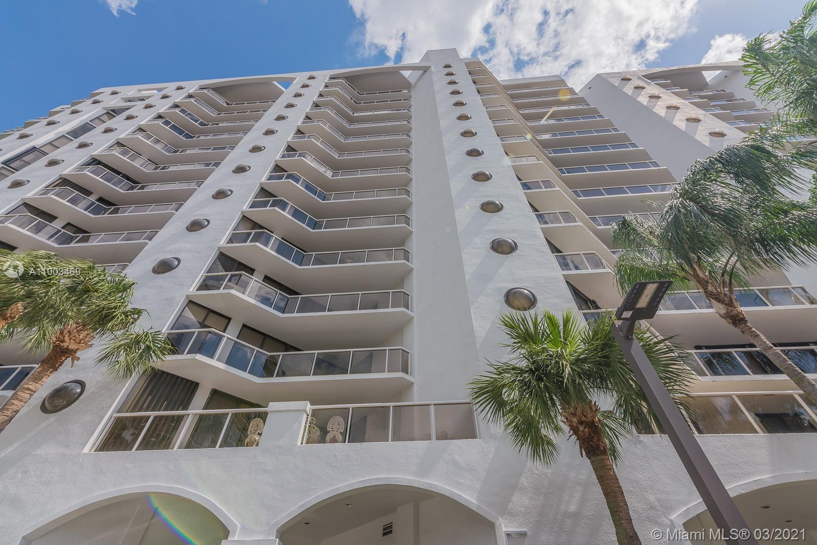 3610 Yacht Club Dr #912, Aventura, FL 33180