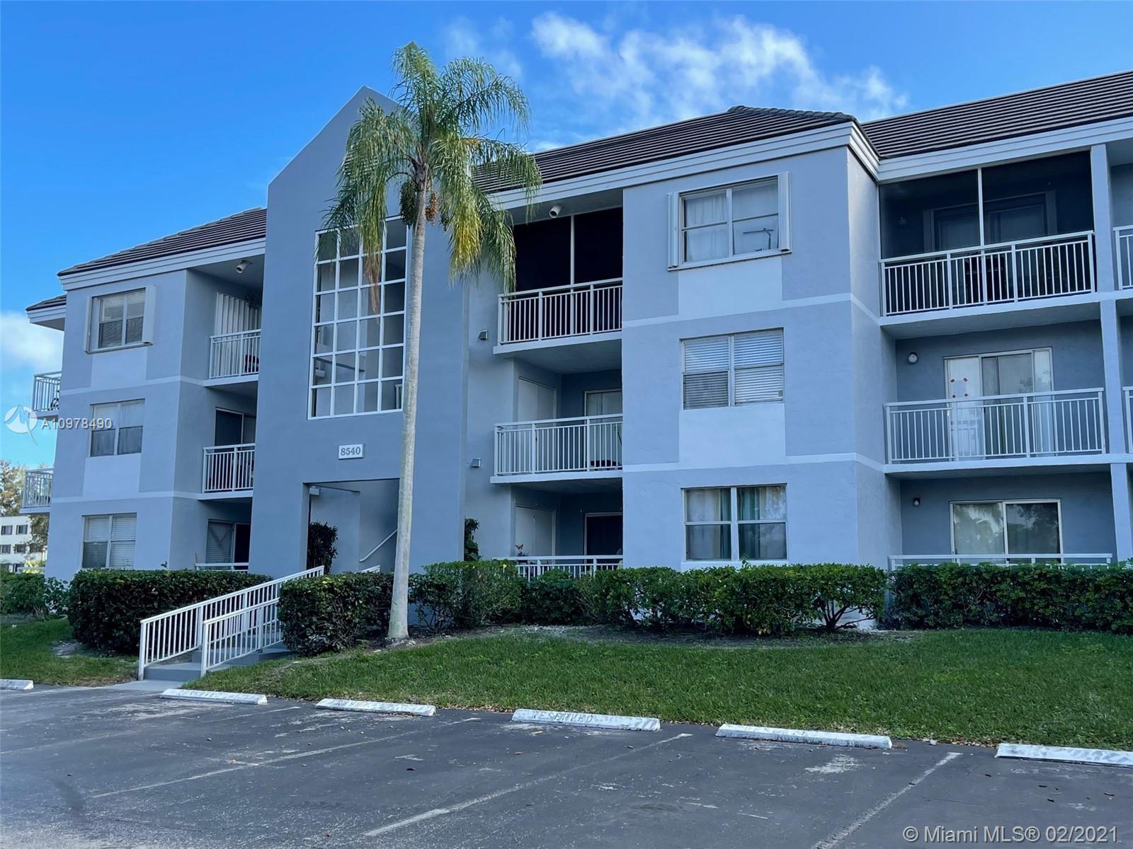 8540 SW 212th St #104, Cutler Bay, FL 33189