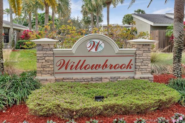 202 Meadows Dr #20B, Boynton Beach, FL 33436