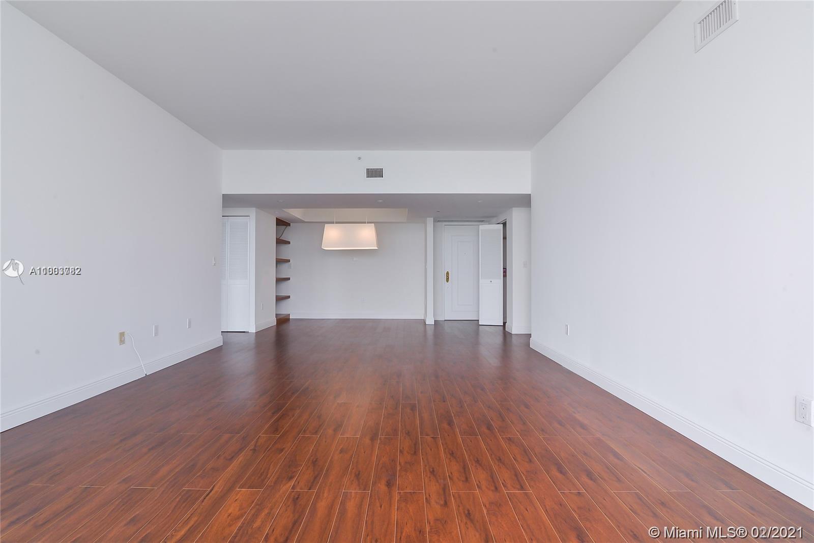 Miami Beach, FL 33140,5025 Collins Ave #1604