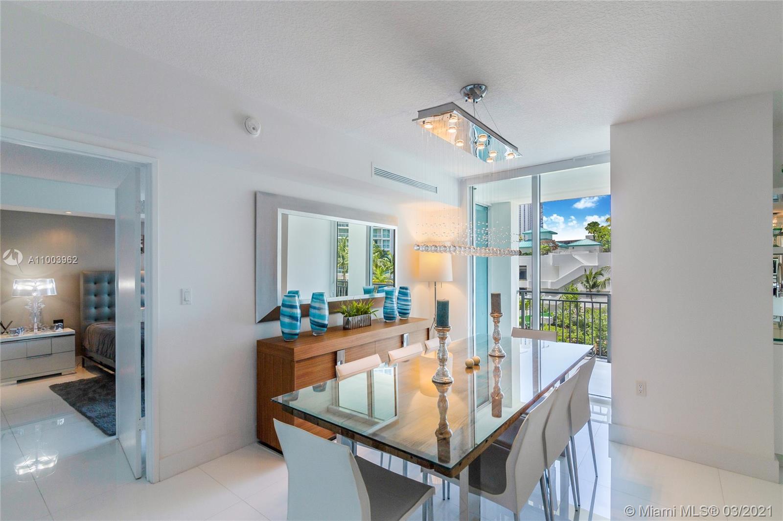 Sunny Isles Beach, FL 33160,250 Sunny Isles Blvd #TH-308