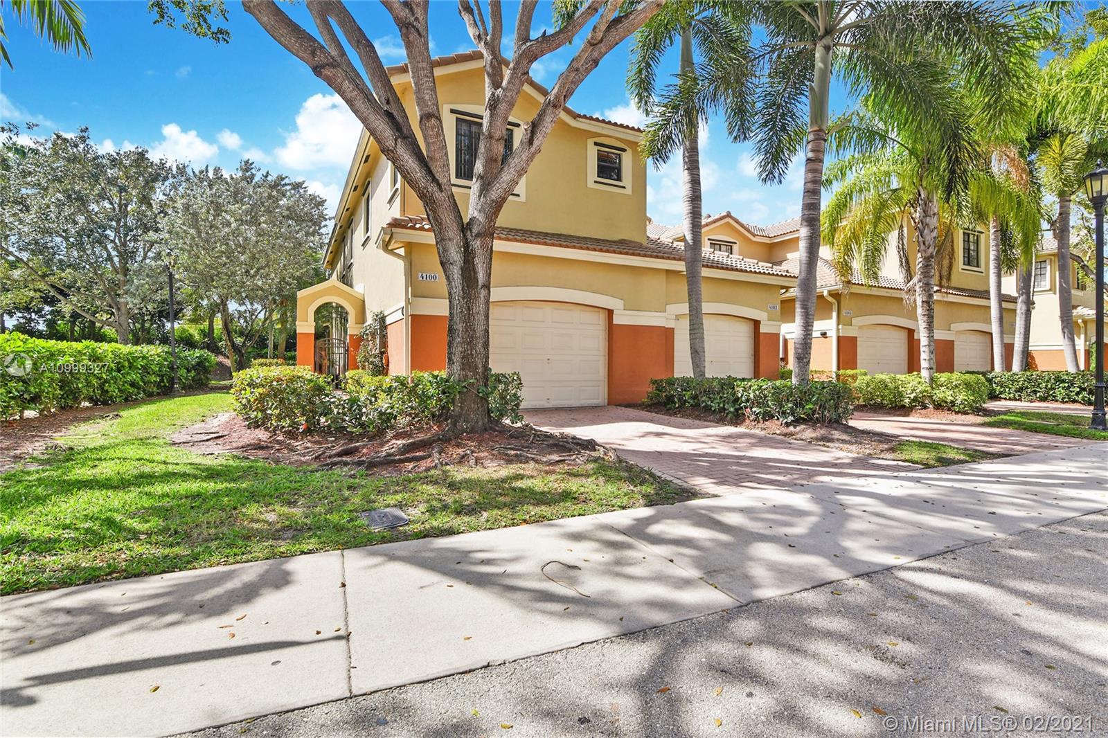 Weston, FL 33332,4100 Forest Dr ##4100