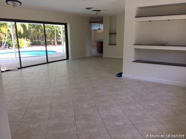 Palmetto Bay, FL 33156,7600 SW 136th St