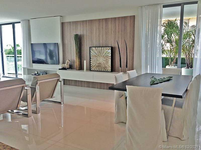 Bay Harbor Islands, FL 33154,9400 W Bay Harbor Dr #404