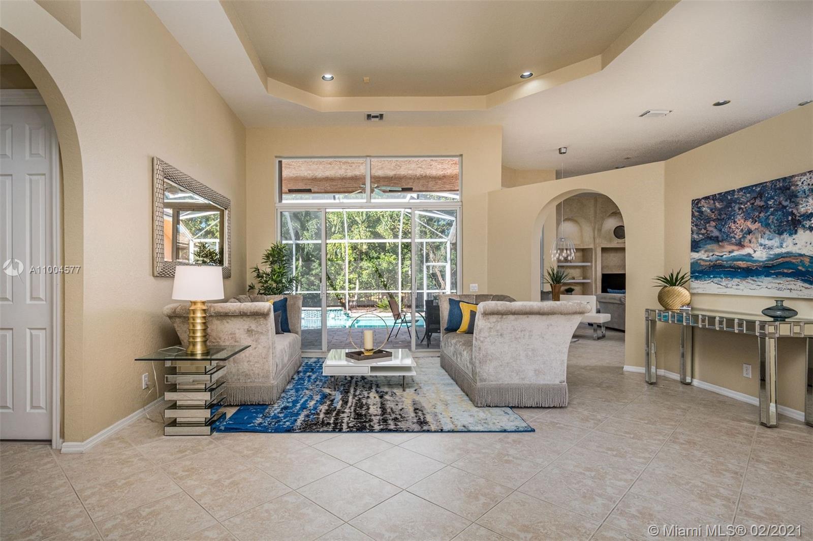 Weston, FL 33327,2501 Montclaire Cir