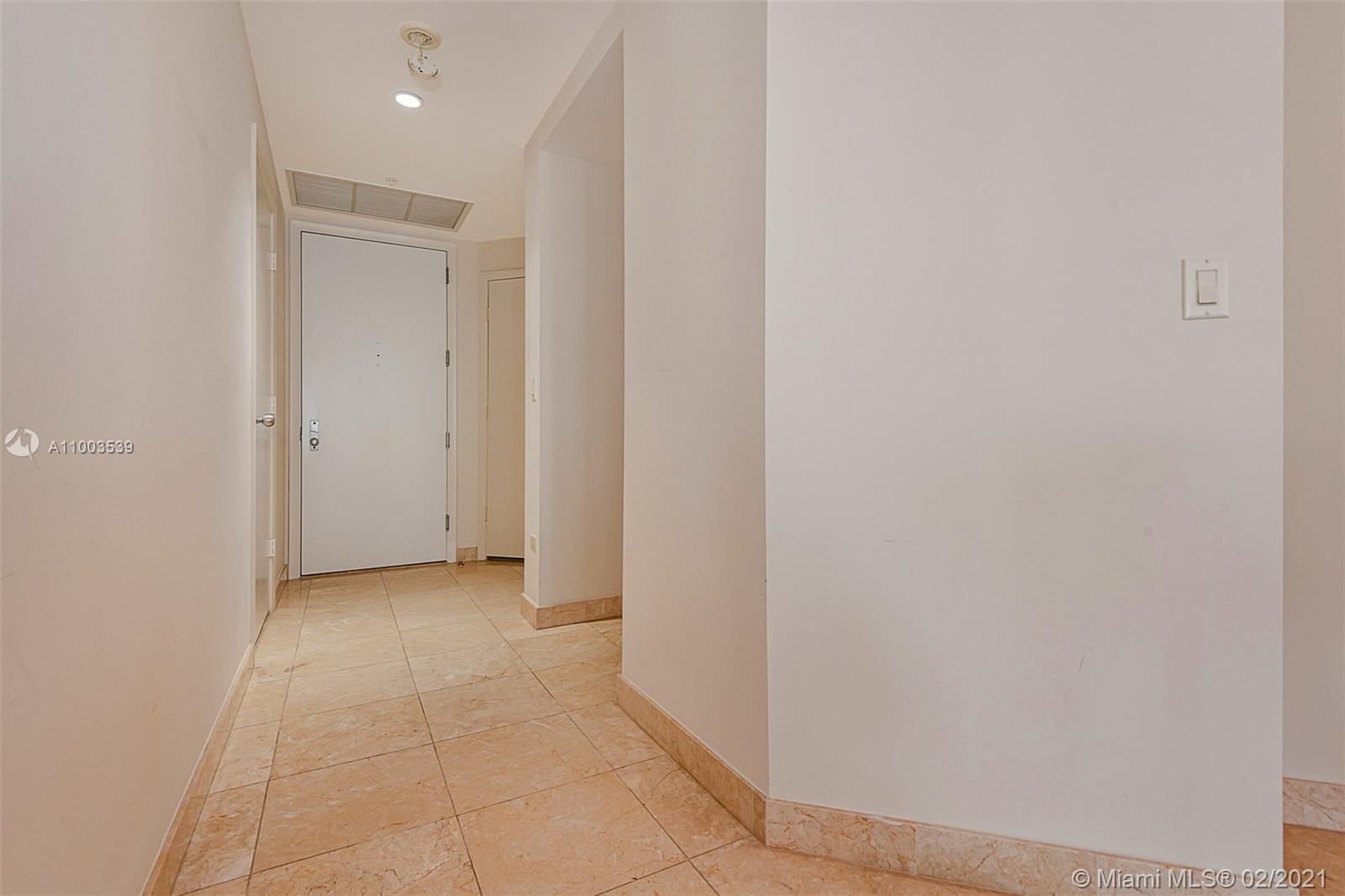 Miami, FL 33131,801 Brickell Key Blvd #2212