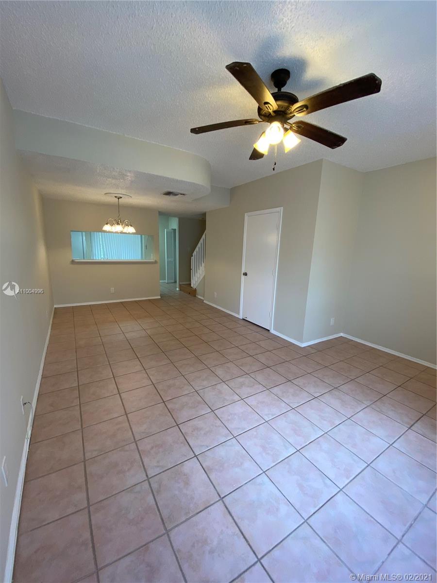 Margate, FL 33063,5520 Pageant Pl #5