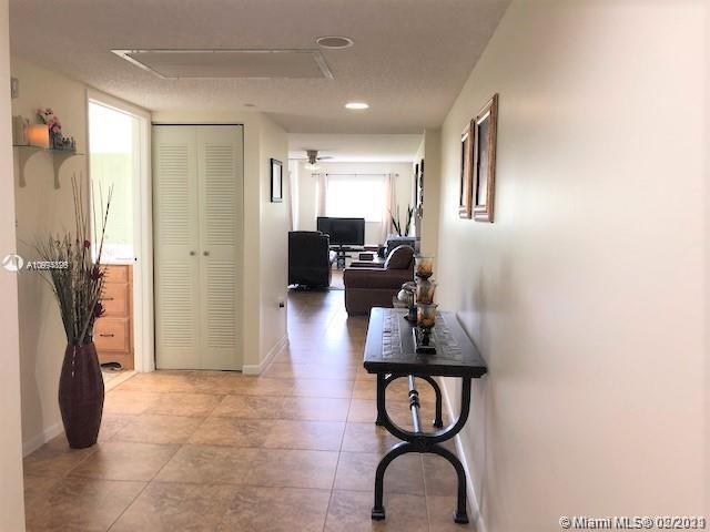 Pembroke Pines, FL 33027,12550 SW 15th St #211E