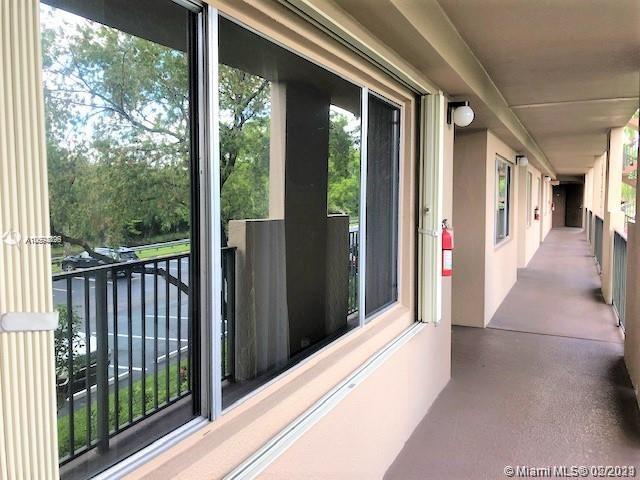 Pembroke Pines, FL 33027,12550 SW 15th St #211E