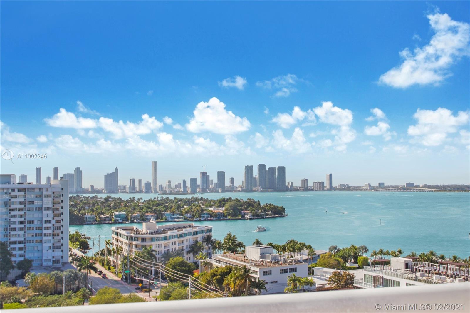 10 Venetian Way #1506, Miami Beach, FL 33139