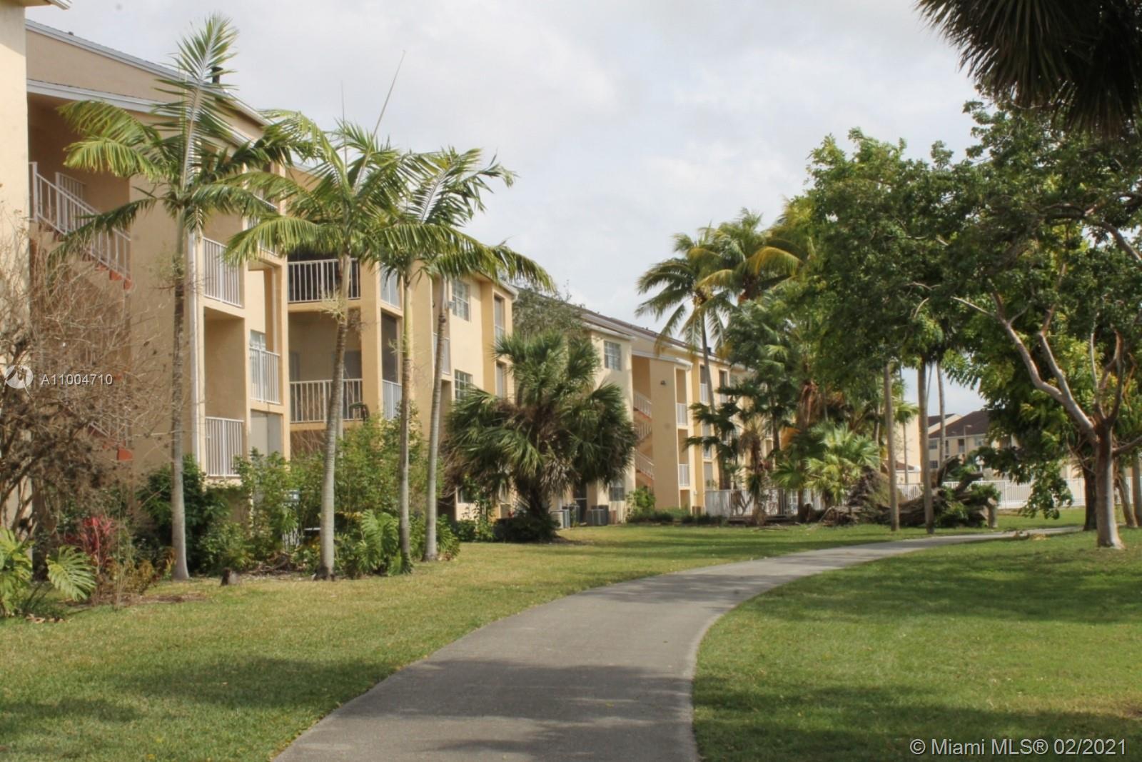 Miami, FL 33196,15340 SW 106th Ter #821