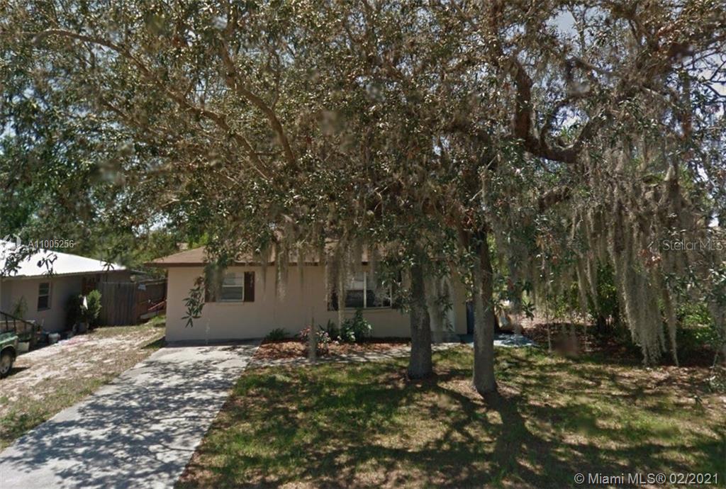 1417 Palm Ave, Sebring, FL 33870