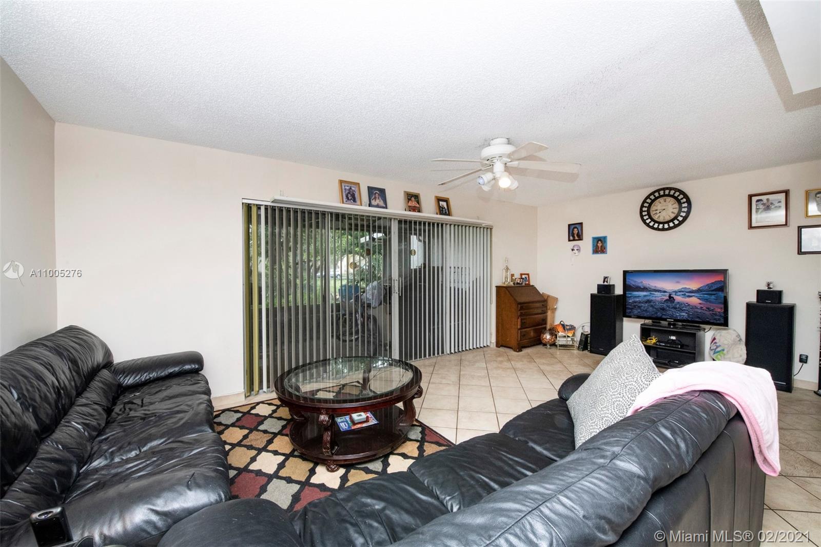 Davie, FL 33317,2236 Nova Village Dr #2236