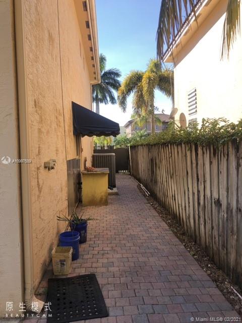 Miami, FL 33196,14507 SW 158th Path