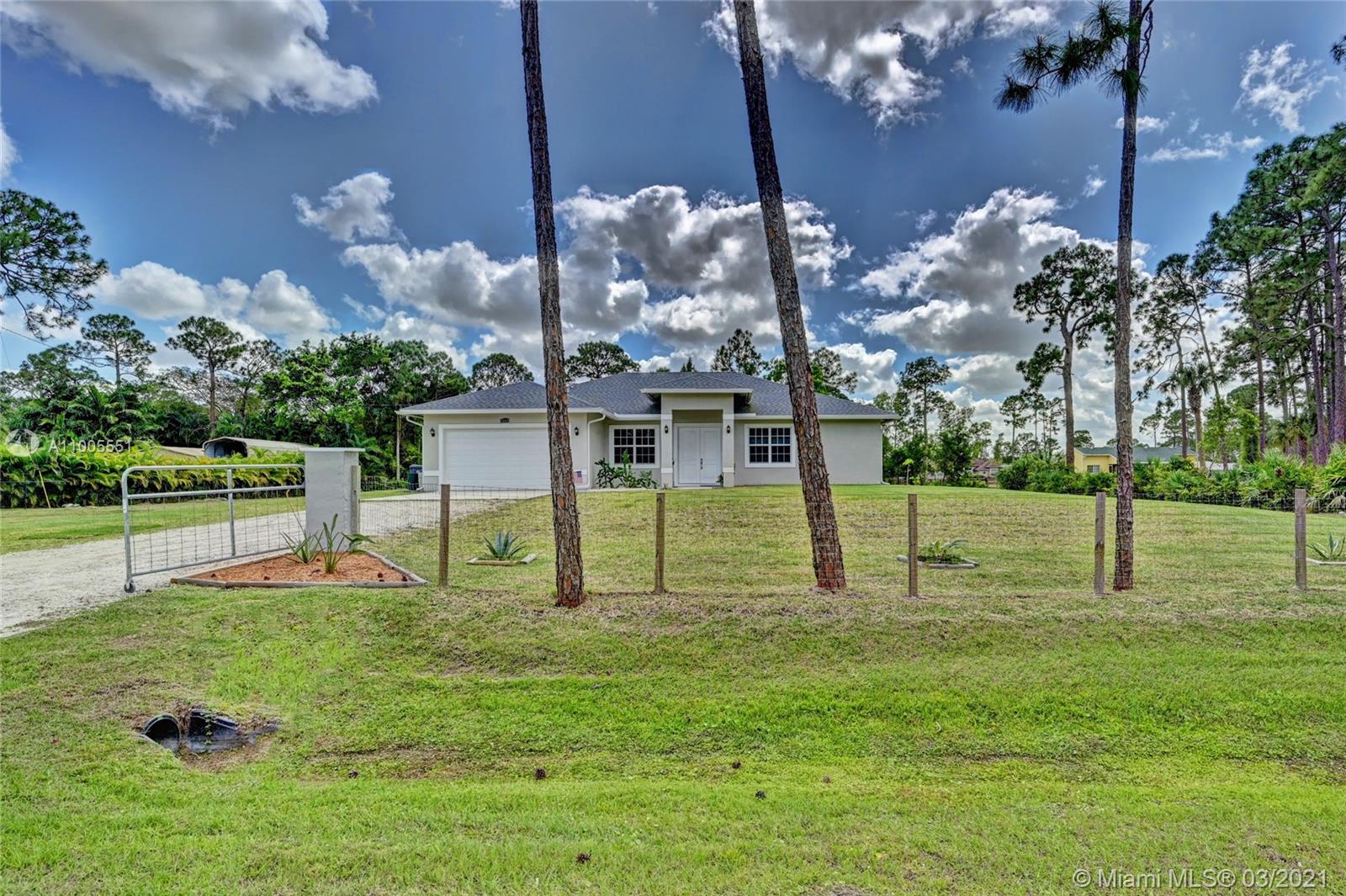 Loxahatchee, FL 33470,18636 N 91st Pl N