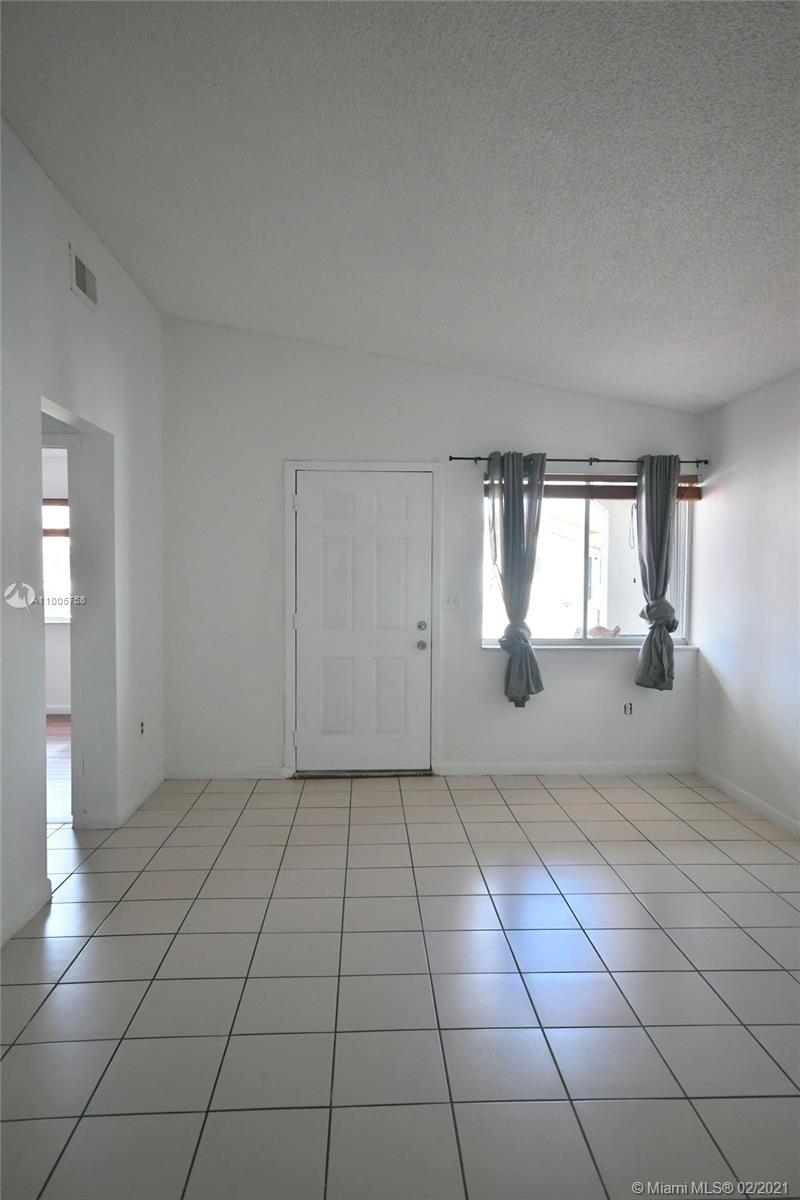 Hialeah, FL 33018,2866 W 75th Ter