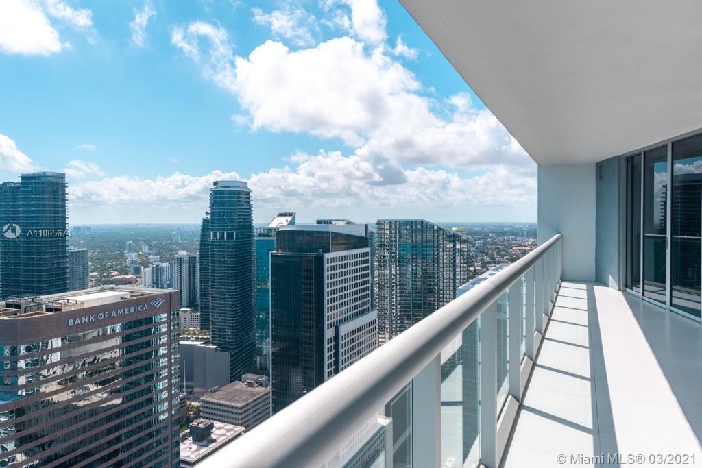 Miami, FL 33131,495 Brickell Ave #5203