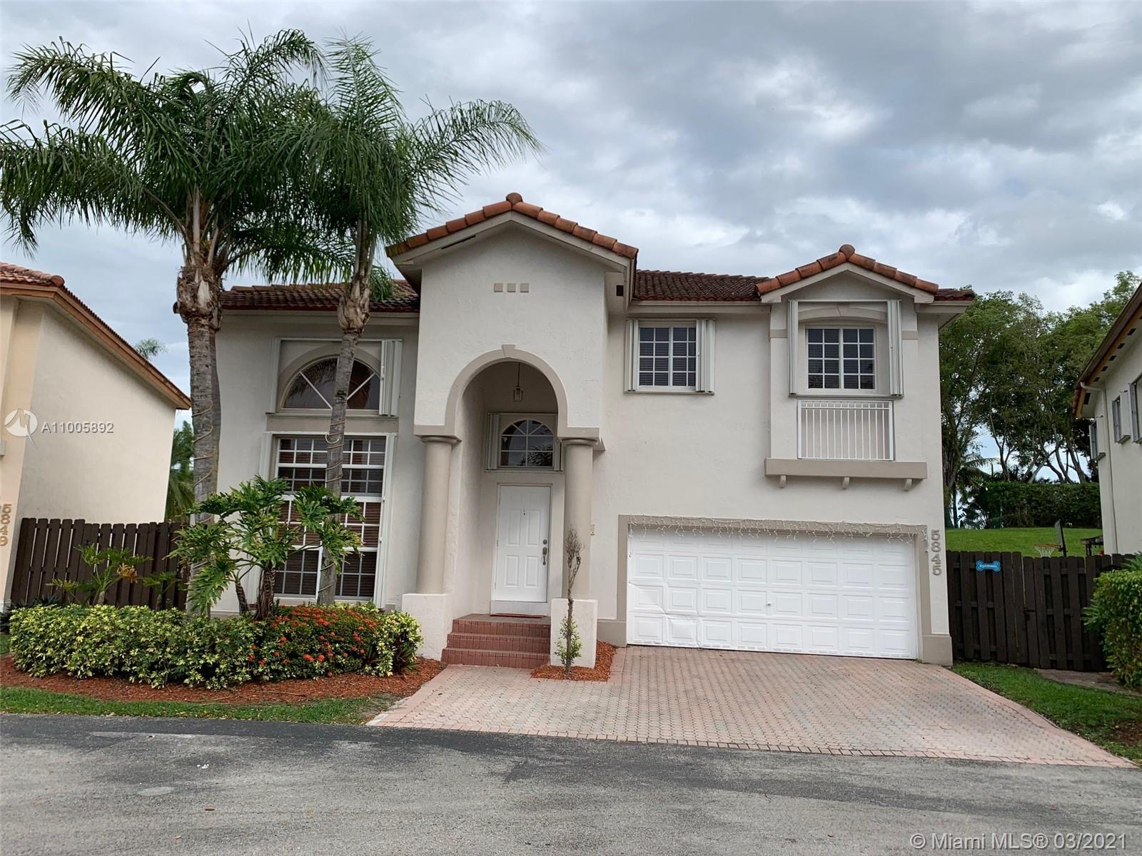 Doral Gated Homes Single Family Homes Doral Real Estate