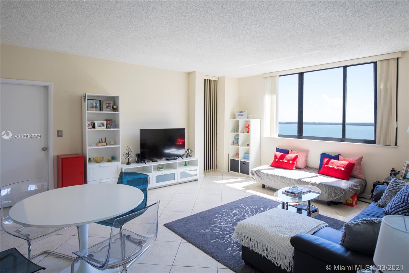 Miami, FL 33131,540 Brickell Key Dr #1801