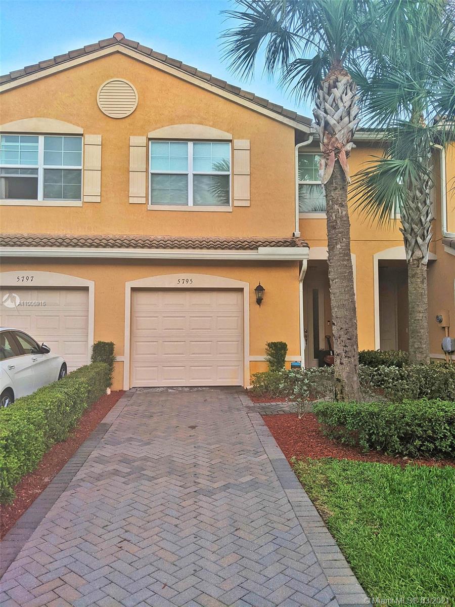 Lake Worth, FL 33463,5795 Monterra Club Dr